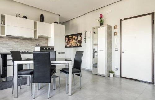 Ripamonti Corvetto Apartment | Luxury apartment in Prada District near MM Brenta & Milan Center - ideal for BUSINESS profiles