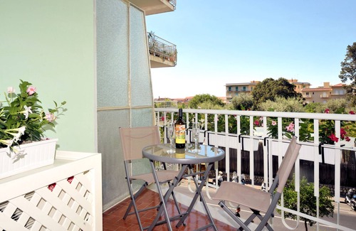 Sorrento Apartment | Elegant Apartment in Sorrento Center with Ocean View & Spa