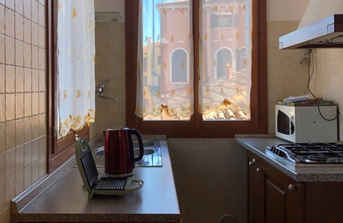 Cannaregio Apartment | Renovated Luxury Apartment in Historic Center with Ocean View