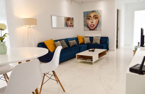 La Marsa Apartment | Ideal Apartment at La Marsa: 2 Bedrooms with Breakfast