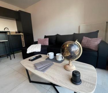 Vemars Apartment | Elegant Apartment Near CDG with Family-Friendly Amenities