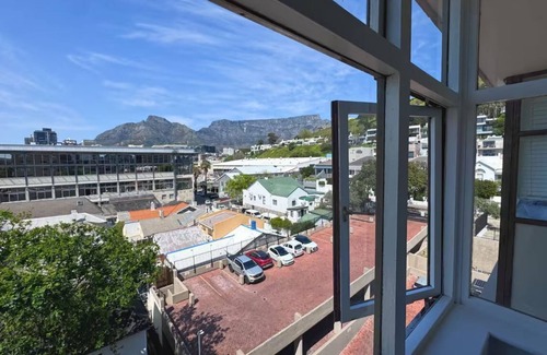 Green Point Apartment | Luxury apartment on the doorstep of The Waterfront.