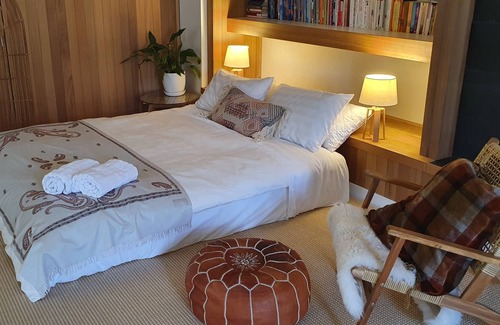 Tai Tapu House | Inviting Apartment Retreat Amid Nature's Breathtaking Beauty