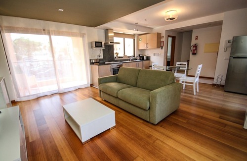 Praia da Luz Apartment | Elegant T1 Pool View Apartment at Praia da Luz - 10/10 Rating