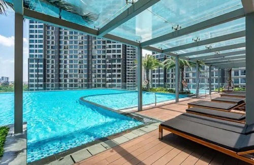 Hang Xanh Apartment | Guest Rated: 10/10 at Landmark 81 Urban Sky View