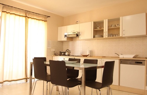 Zebbug Apartment | Prime Apartment with Pool and Air-Conditioning in Malta