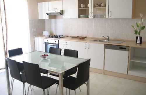Zebbug Apartment | Prime Apartment with Pool and Air-Conditioning in Malta