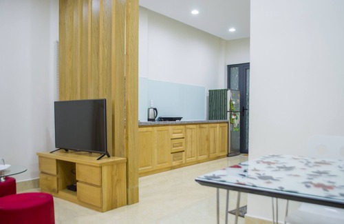 Go Vap Apartment | Beautiful Apartment with Balcony & Family-Friendly Amenities