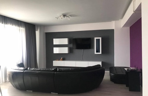 Sibiu Apartment | Scenic Apartment with Mountain Views & Spa Amenities