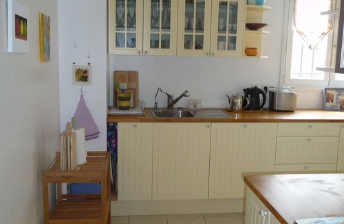 Lorgues Apartment | Elegant Apartment with Pool, Spa & High Guest Rating