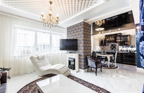 Tsentralny District Apartment | Elegant Apartment with Private Terrace & Hot Tub Retreat