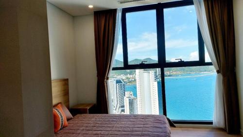 Vinh Hai Apartment | Luxury apartment with sea view, Thap Ba