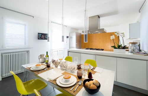 Catania City Centre Apartment | Elegant Apartment with Terrace in Catania’s Historic Center