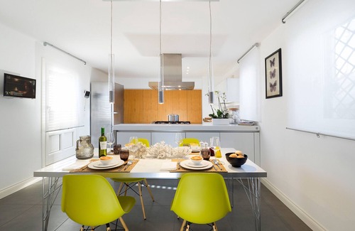 Catania City Centre Apartment | Elegant Apartment with Terrace in Catania’s Historic Center
