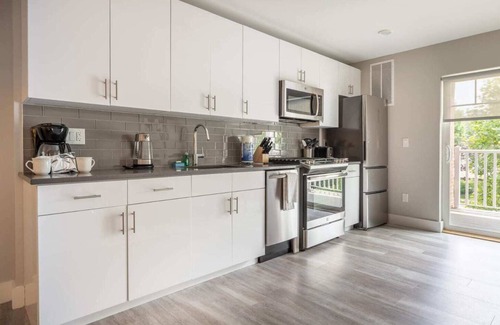 Westport Apartment | Luxury Apartment with Private Blacony