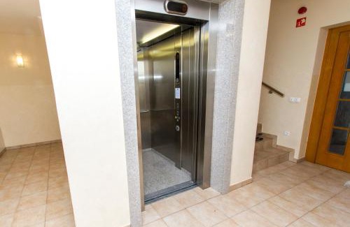 Hocko Pohorje Apartment | Elegant 4-Star Apartments Bolf: Pet & Child Friendly Stay