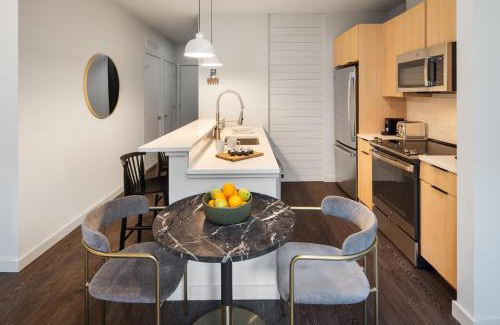 Downtown Apartment | Guest Rated 10/10: Oceanfront Apartments at The Asher