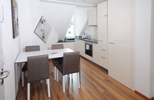 Sihlfeld Hotel | Elegant Apartments by Livingdowntown with Spa & Kitchen