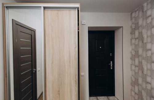 Zarichnyi District Apartment | Elegant Apartments Near Lavina with Hot Tub & Pet Friendly