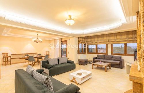 Thermi Apartment | Remarkable Apartment Near Thessaloniki for Group Gatherings