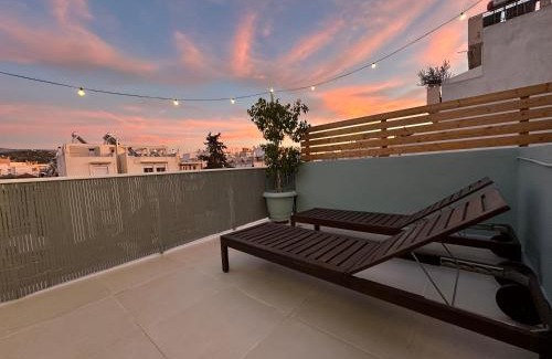Petralona Apartment | Elegant 4-Star Apartment with Child-Friendly Amenities