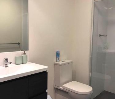 Liverpool Apartment | Stylish 2BR Apartment with Pool & Child-Friendly Amenities