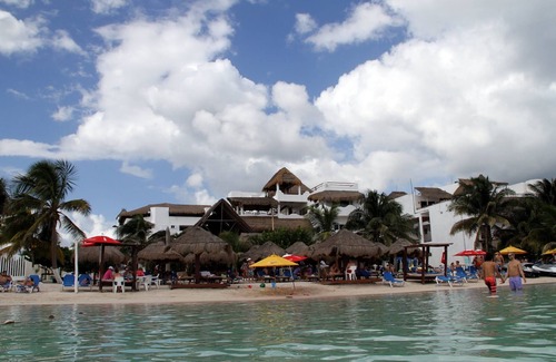 Mahahual Condo | Elegant Beach Condo with Caribbean Views in Mahahual