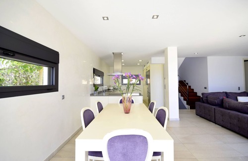 Porto Cristo Novo Apartment | Remarkable Randemar Beach House with Private Pool & Ocean View