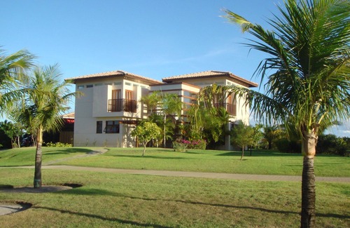 Sauipe House | Elegant Beach House Retreat with Private Pools in Costa de Sauipe