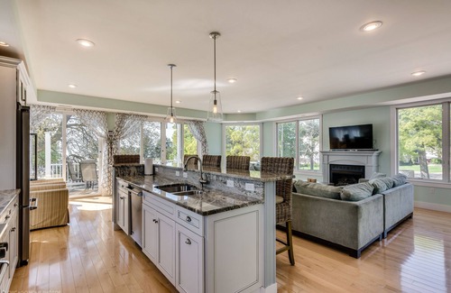 South Haven House | Beachfront Homes at Woodman Beach - Exceptional 10/10 Rating