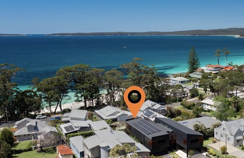 Jervis Bay House | Exceptional Oceanfront Hotel with Special Rates & Top Reviews