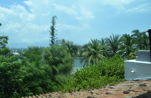 Ixtapa Villa | Beachfront Villa in Ixtapa with Pool and Spa Amenities