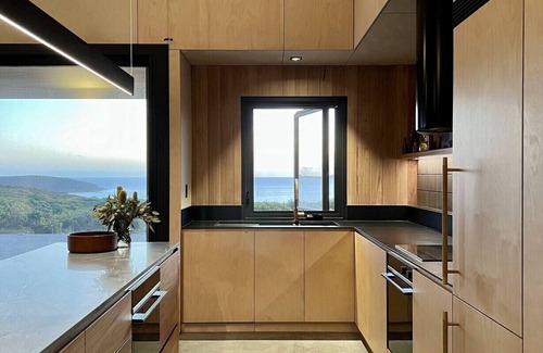 Bremer Bay House | Oceanfront Escape with Breathtaking Views and Top Ratings