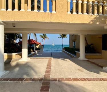 Puerto Juarez Apartment | Beachfront Oasis with Ocean View and Pool Access