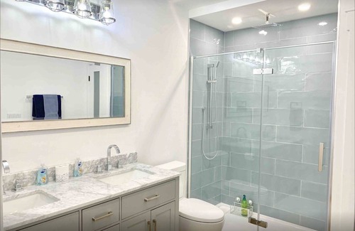 Crystal Beach House | Beachfront Vacation Home in Crystal Beach with Ocean Views