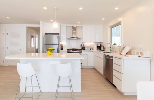 Sharp Park Apartment | Prime Beachfront Condo with Top Ratings & Family-Friendly Perks