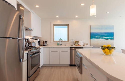 Sharp Park Apartment | Prime Beachfront Condo with Top Ratings & Family-Friendly Perks