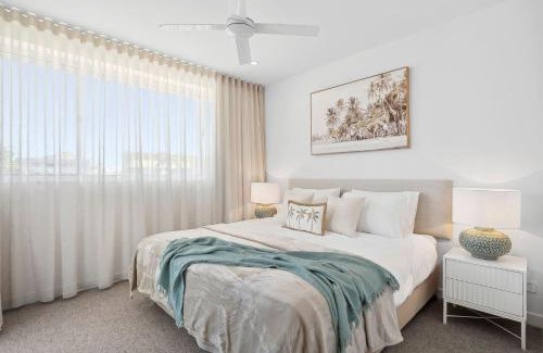 Kings Beach Apartment | Luxury Beachside on Moreton