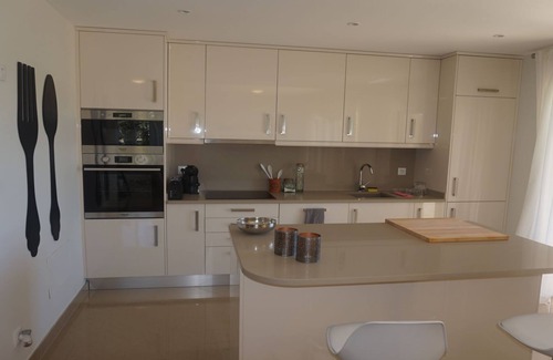 Atalaia Apartment | Elegant 2 Bedroom Apartment at Boavista Golf Resort, Lagos