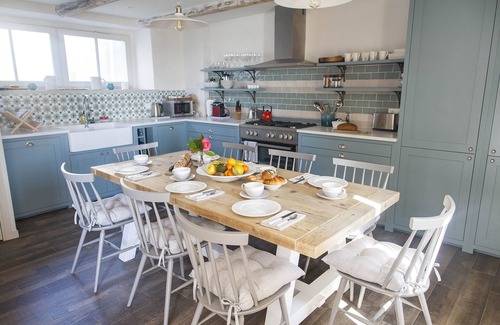 Carnac House | Idyllic Breton House by the Sea with Pool & Ocean Views