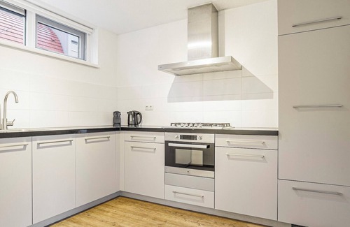 Midlaren Cottage | Luxury bungalow for 10 persons