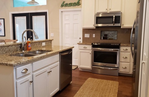 Gulfport House | Top-Rated Gulfport Bungalow with Oceanfront Views & Pool