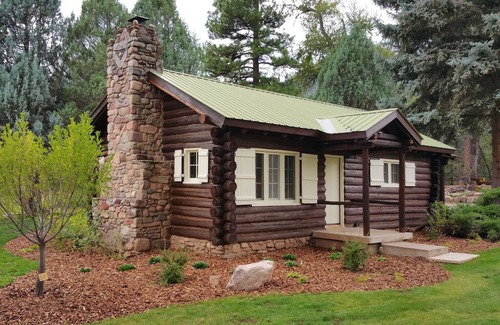 Hermosa Cabin | Idyllic Glamping Cabin with Trout Pond and Pet-Friendly Amenities