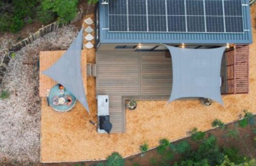 Boesmanspad Villa | Serene Cabin Retreat in Swellendam Valley with Ocean View