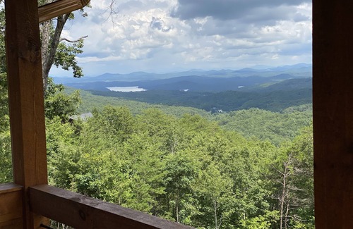 Blue Ridge Cabin | Pet-Friendly Cabin with Hot Tub & Lake Views - 10/10 Rated