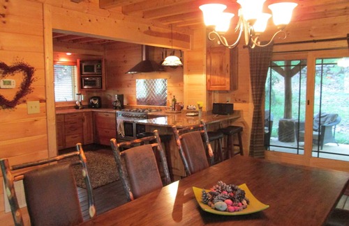 Boonsboro House | Idyllic Cabin in the Scenic Blue Ridge Mountains