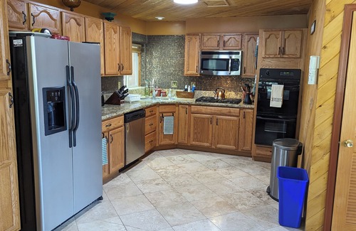Mount Charleston Cabin | Cozy Cabin Retreat on Mount Charleston with Great Amenities