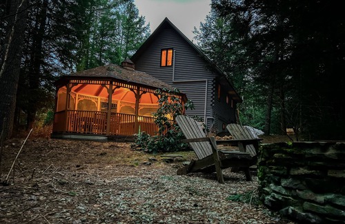Rumford Center Cabin | Guest Rated 9.8: Cozy Cabin with Hot Tub Near Sunday River