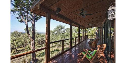 Wimberley House | Cozy Cabins at Stony Ridge - Rated 9.3/10 for Families