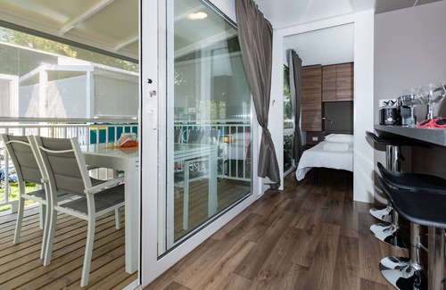 Reschigliano RV Rental | Elegant Camp Retreat at Union Lido with Ocean View & Spa